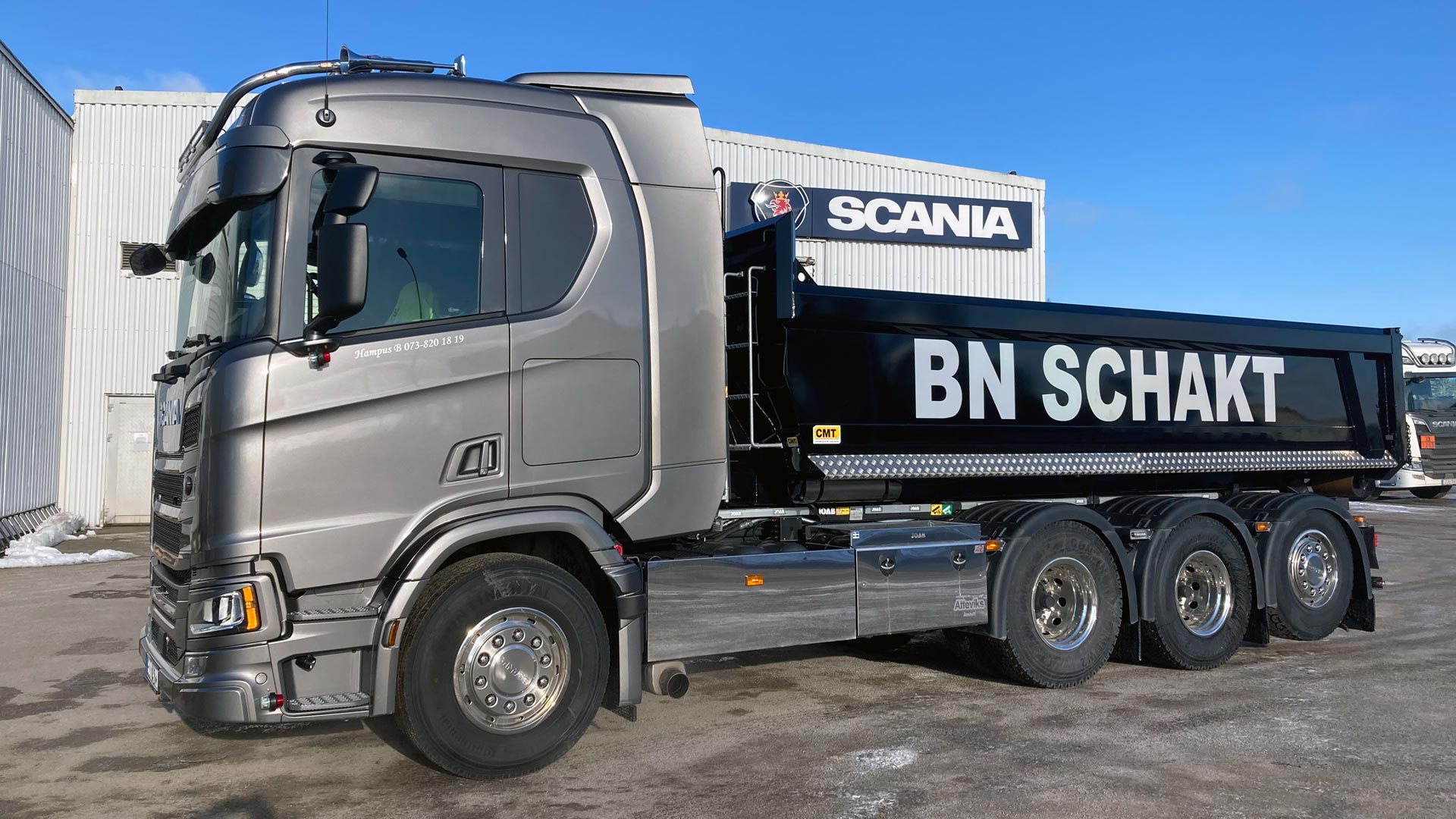 Ny Scanialastbil är levererad till BN Schakt AB.
