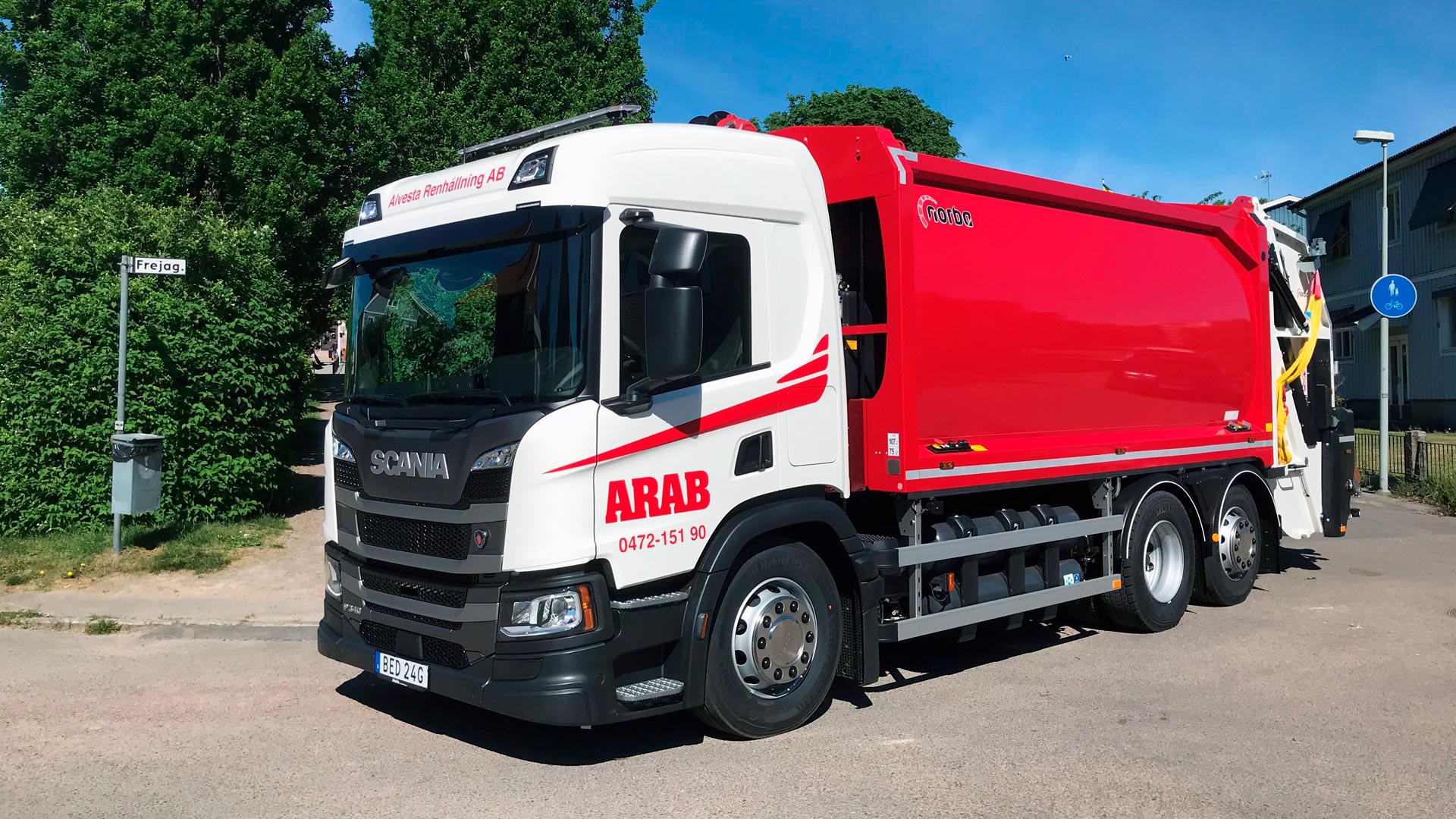 Ny Scanialastbil är levererad till Alvesta Renhållning AB.