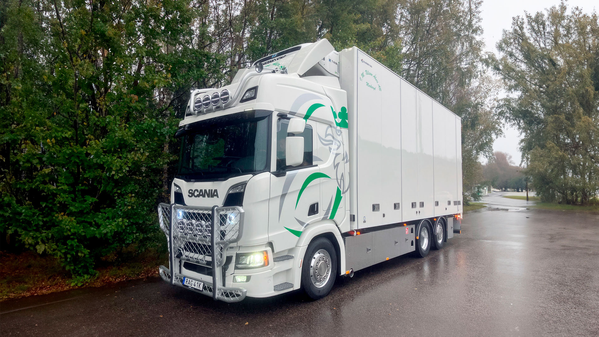 Ny Scanialastbil R530 är levererad till I.M Nilssons Åkeri AB från Atteviks Lastbilar AB i Älmhult.